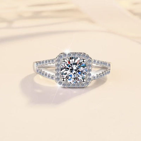 Anillo de moissanita Glamour