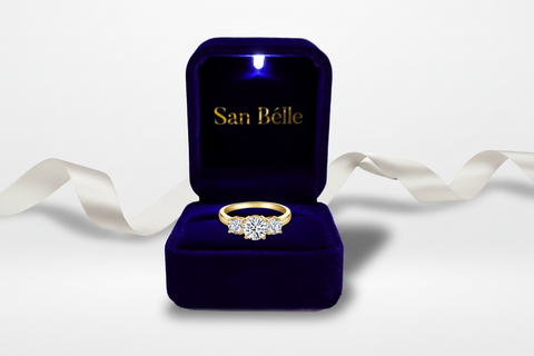 Anillo de moissanita Aura - Oro