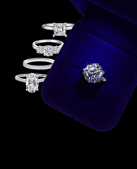 Anillos de compromiso y joyas brillantes